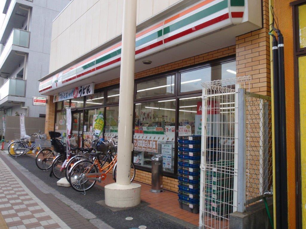 セブンイレブン墨田文花店３分