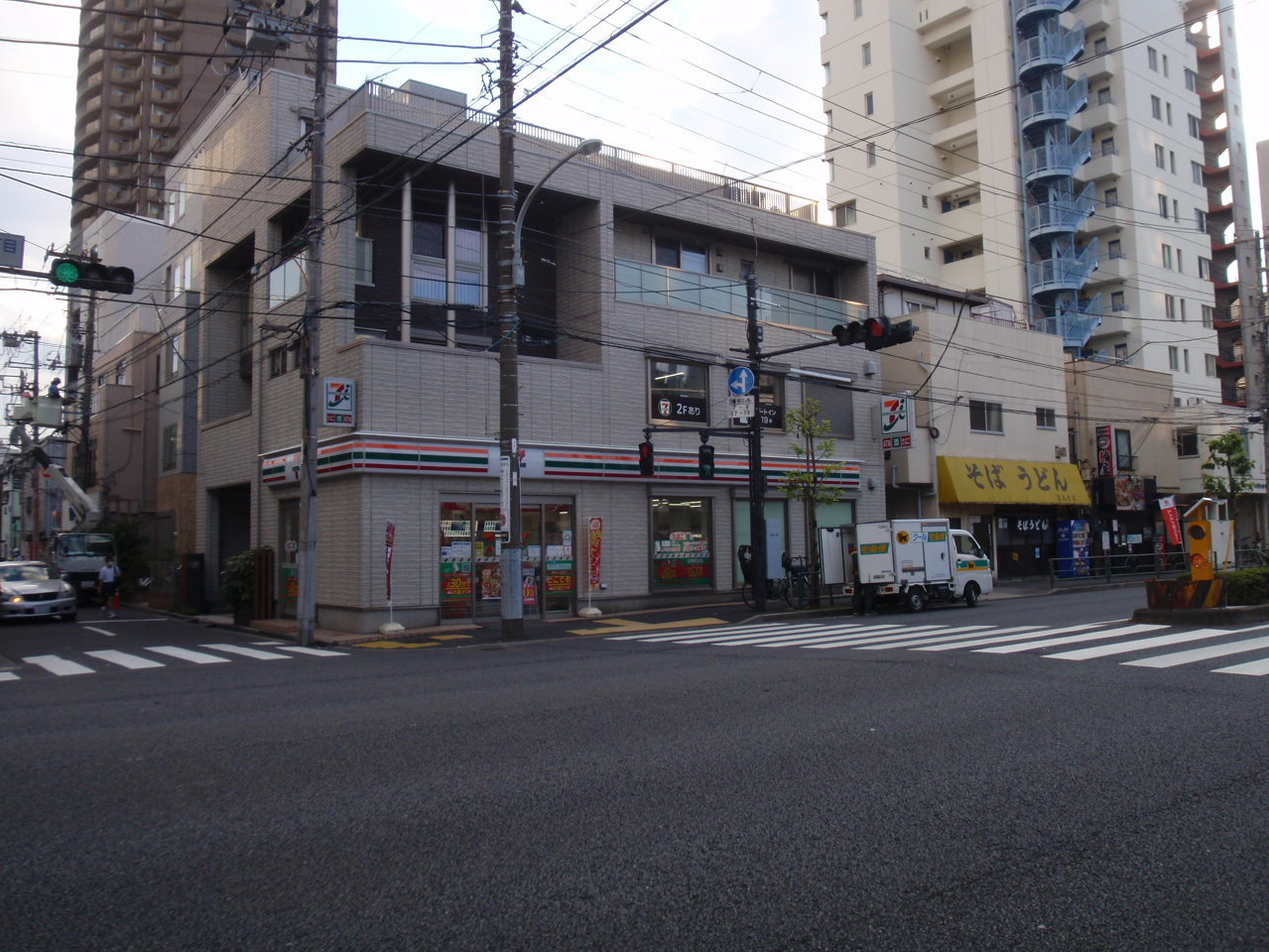 セブンイレブン江東西大島駅西店２分１５５ｍ